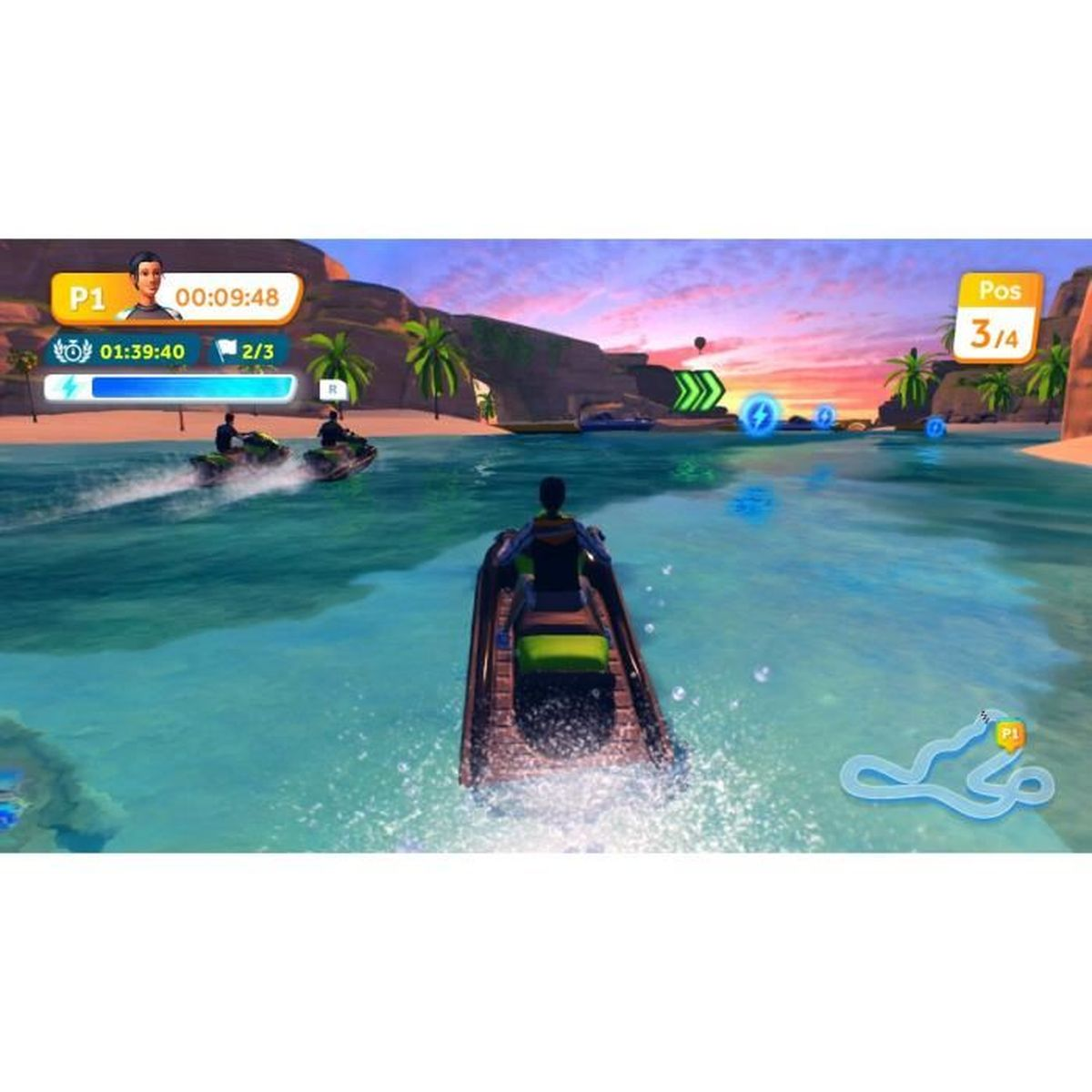 Wyścig na skuterach wodnych w tętniącym życiem środowisku wodnym. Widoczne palmy, plaża i inne skutery.