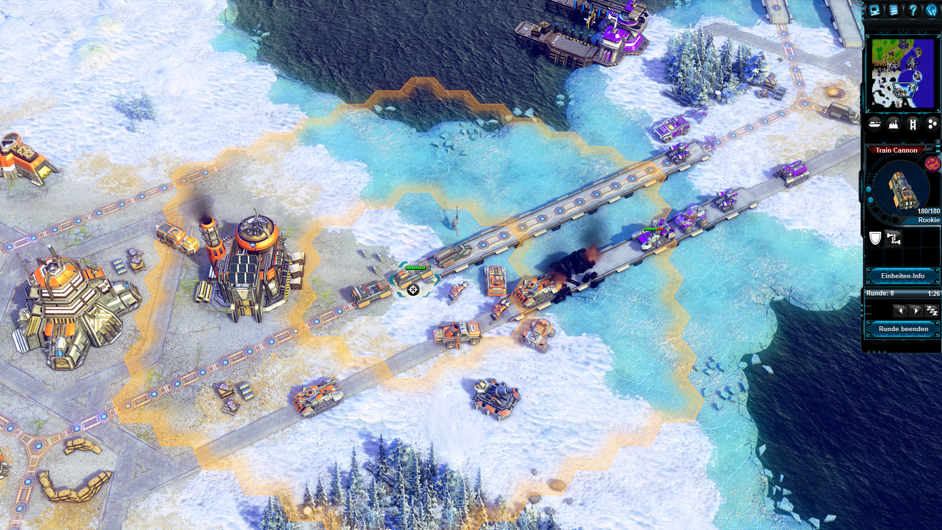 Pole bitwy w grze strategicznej z pojazdami wojskowymi. Most jest atakowany.