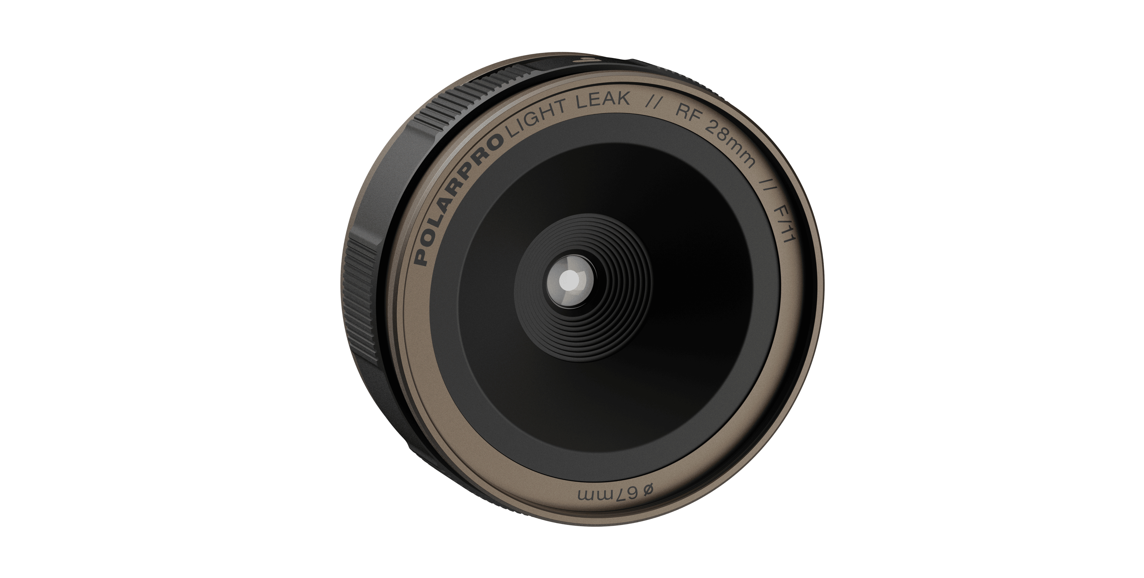 Zbliżenie obiektywu aparatu z oznaczeniami, w tym 'POLARPRO LIGHT LEAK' i 'RF 28mm F/1.1'.