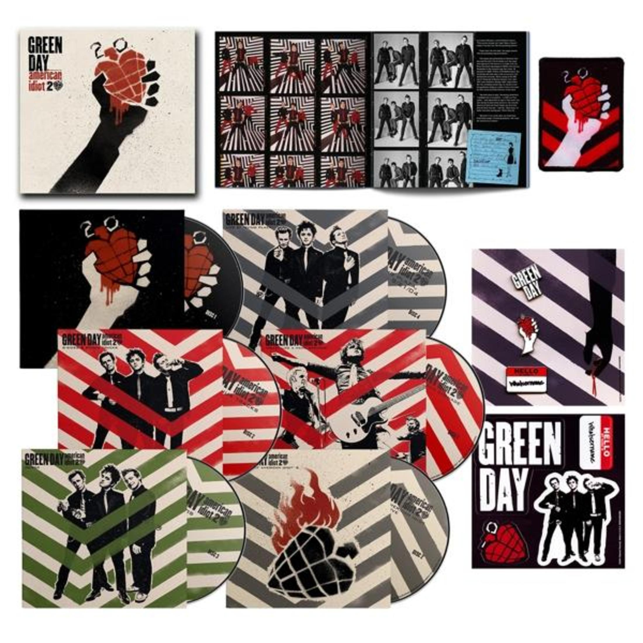 Wiele okładek albumów i powiązanych przedmiotów z 'American Idiot 2' Green Day.