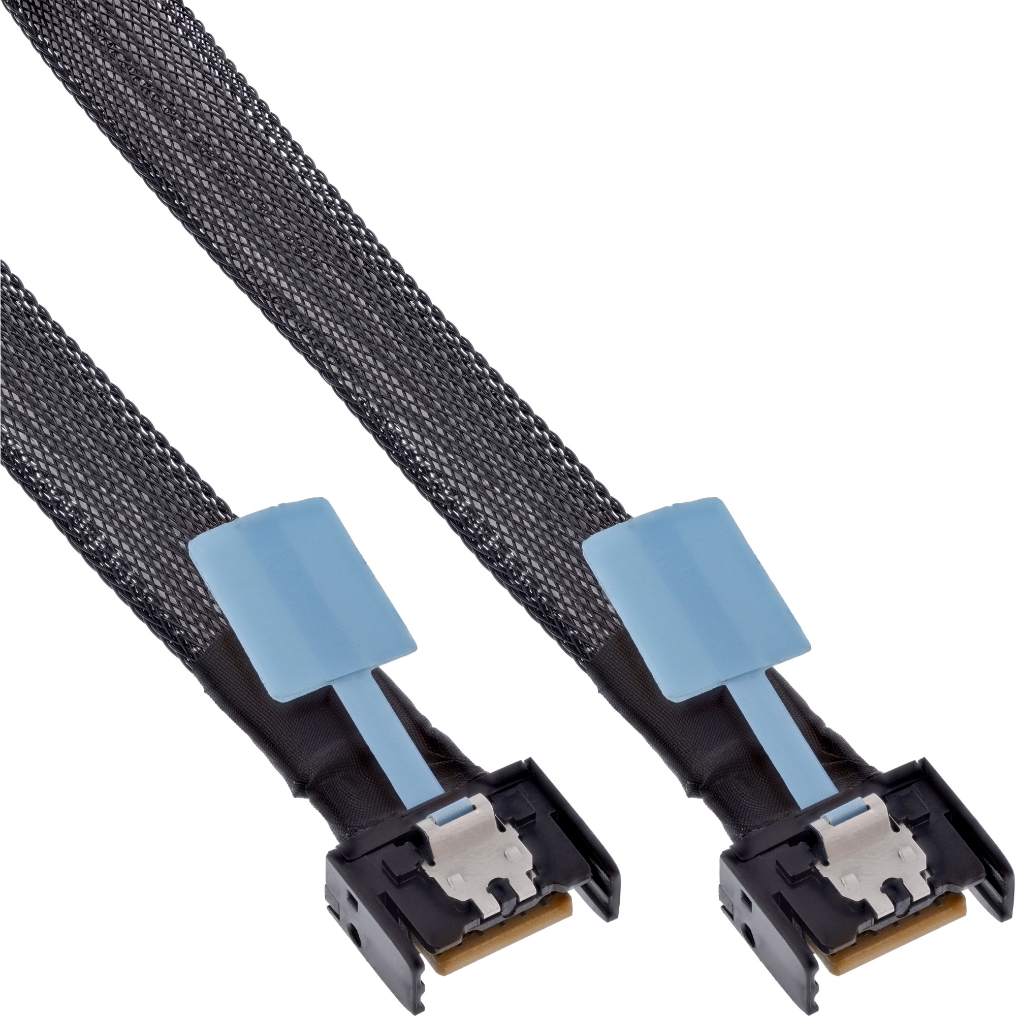 Dos cables SATA negros con conectores azules. Cables en una funda de malla negra.