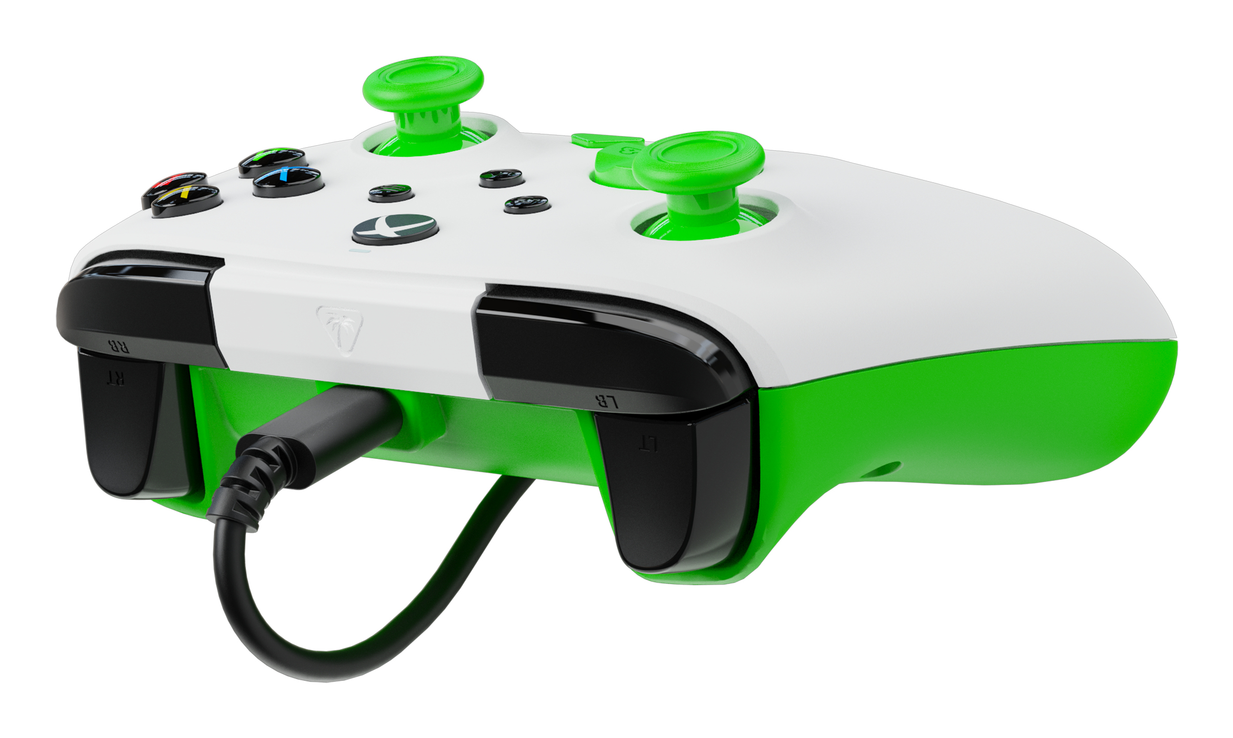 Biało-zielony kontroler Xbox. Widok z góry na przyciski, gałki i kabel USB.