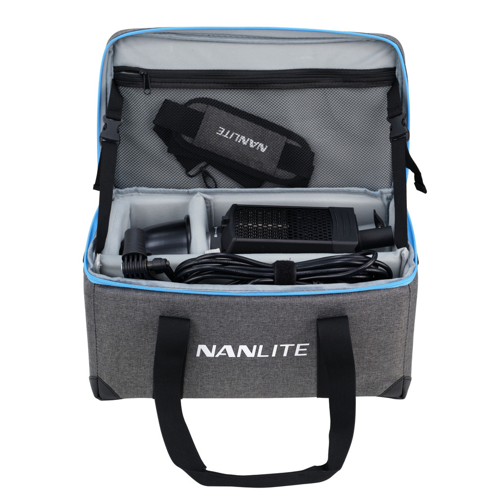 Nanlite draagtas met licht en accessoires erin.
