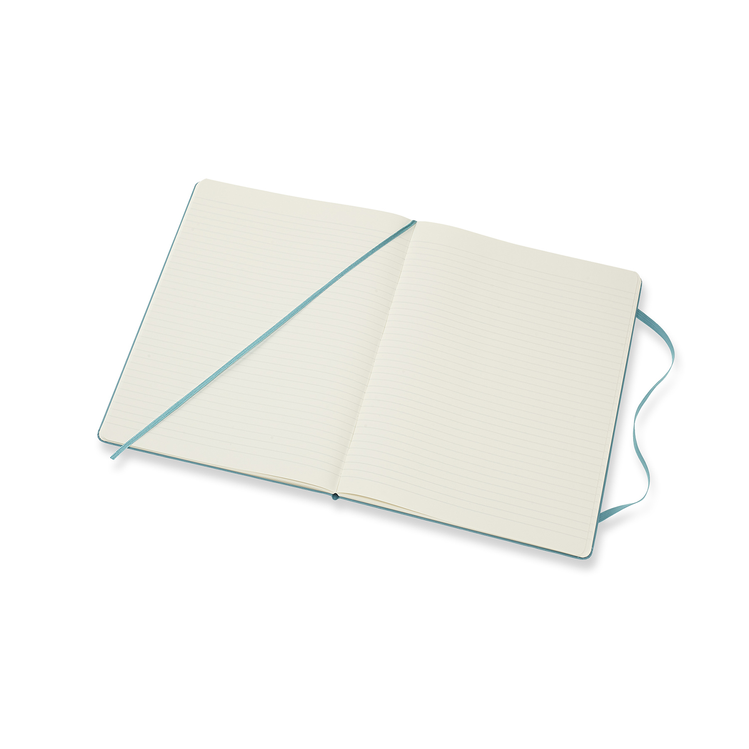 Ein offenes blaues Notizbuch mit linierten Seiten und blauem Lesebändchen, auf weißer Oberfläche.