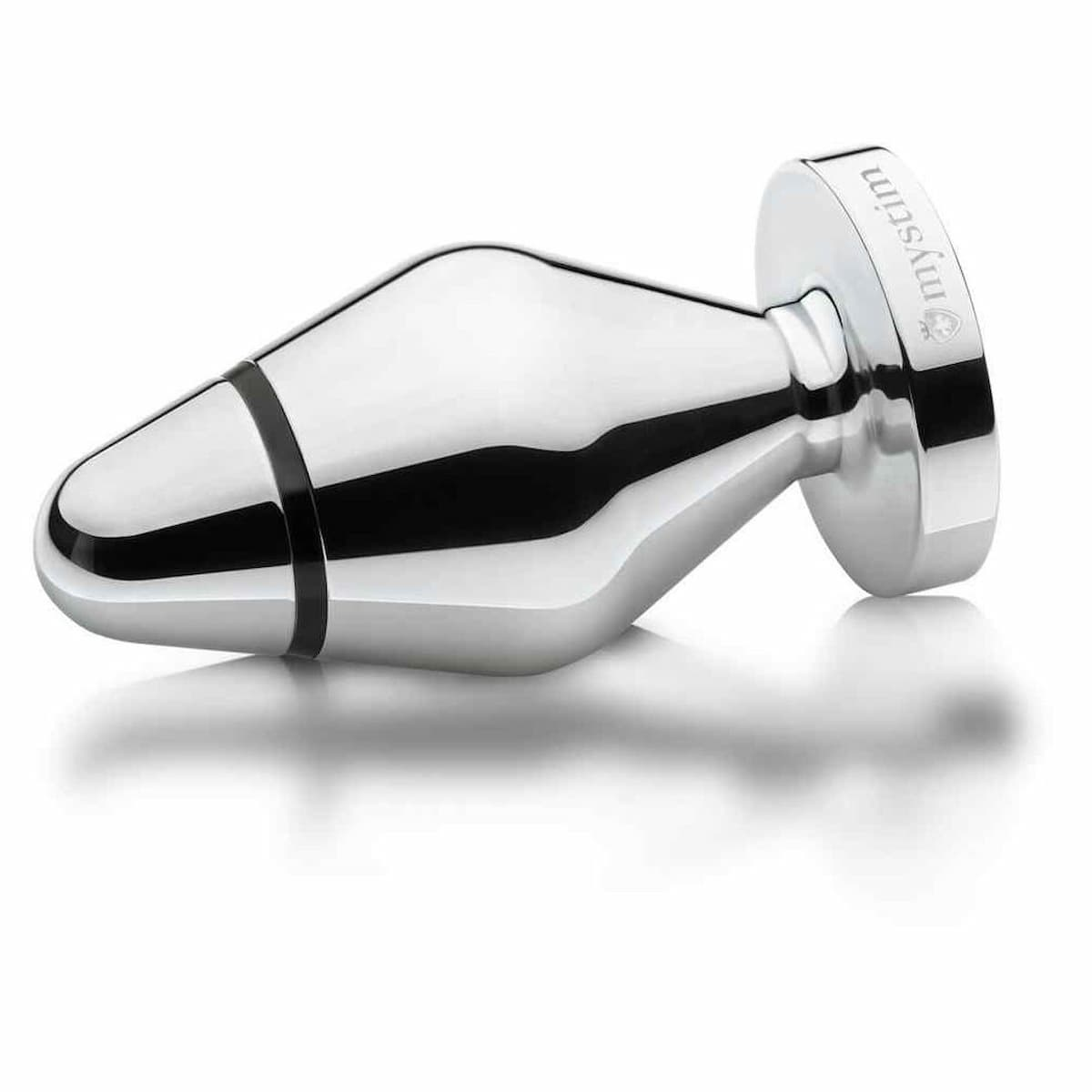 Srebrna wtyczka analna z szeroką podstawą i zaokrągloną górą na białym tle.