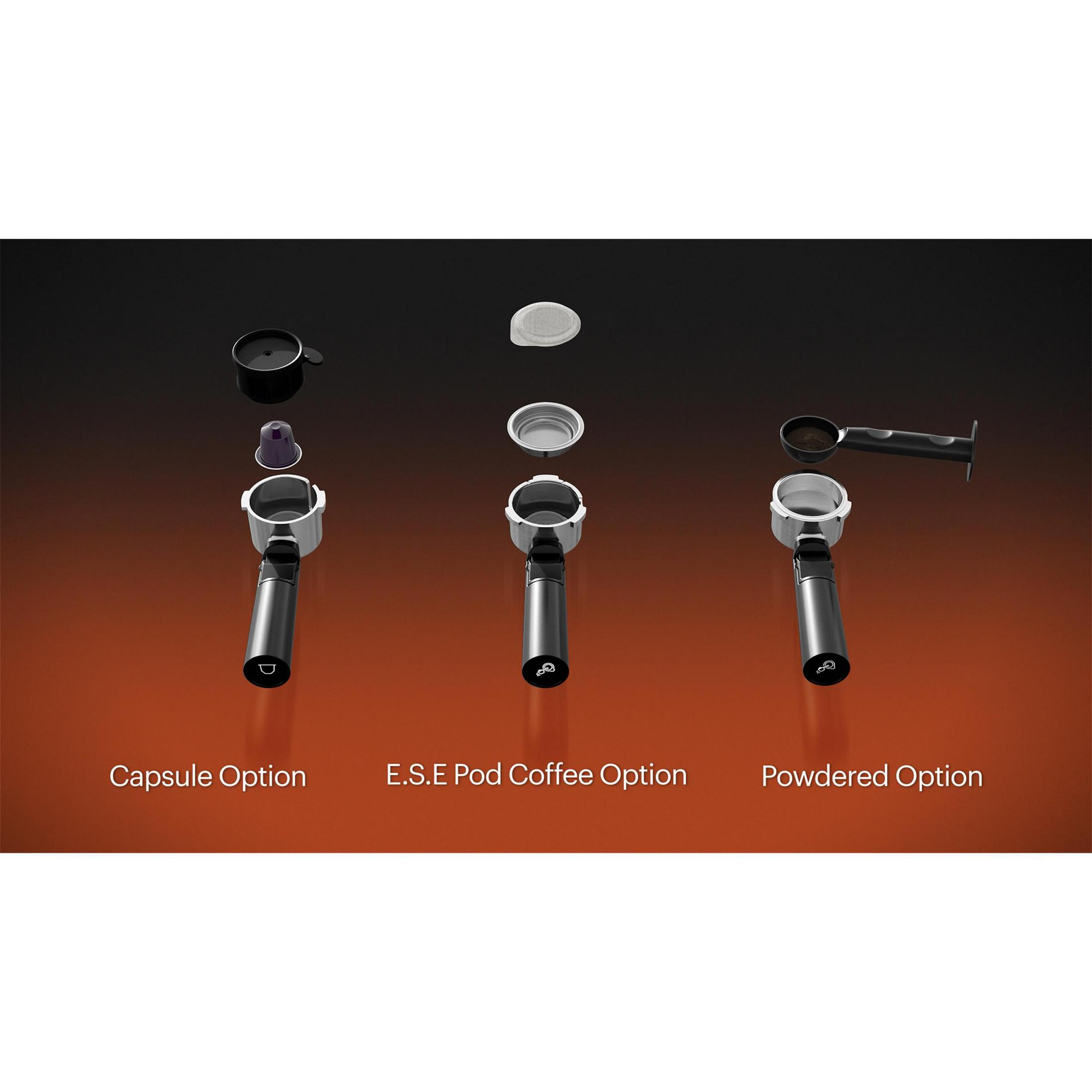 Części ekspresu do kawy, w tym kolby i filtry, ustawione w rzędzie.