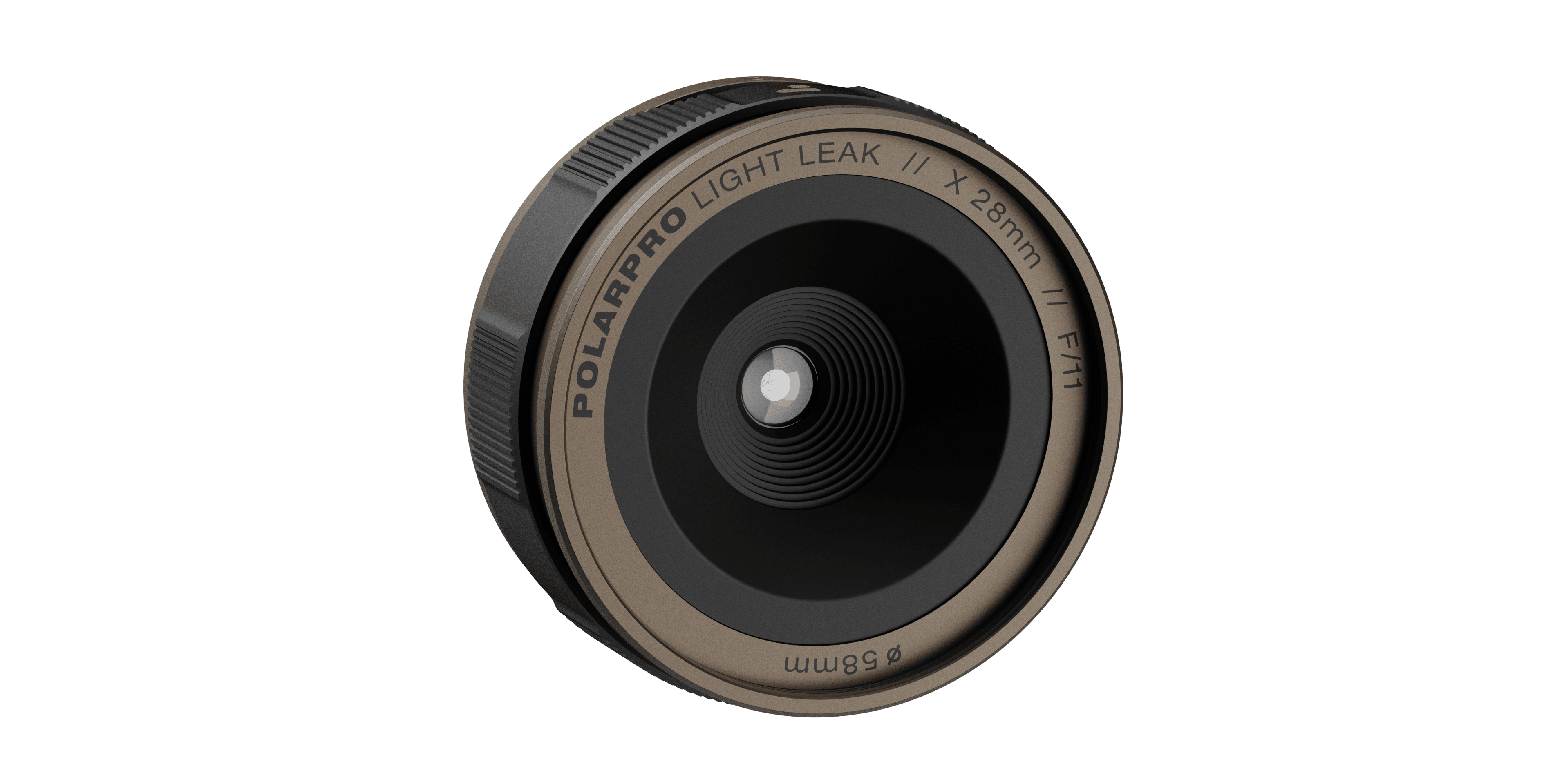 Zbliżenie obiektywu z czarnymi i brązowymi detalami, widoczny tekst 'POLARPRO LIGHT LEAK'.