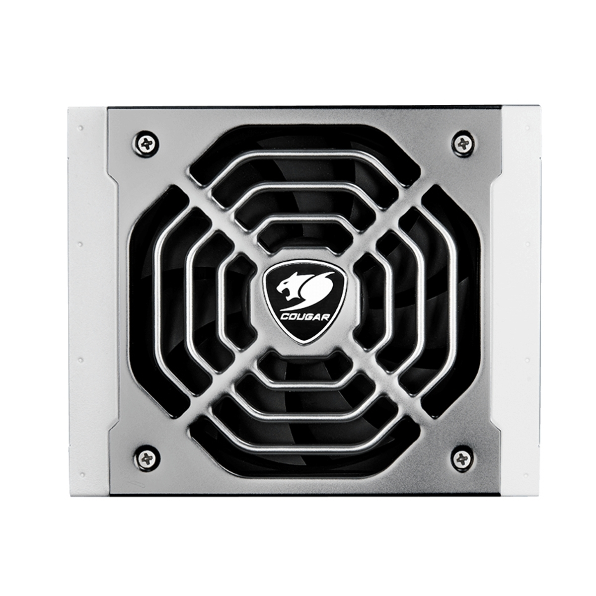Un primo piano di un alimentatore per computer, che mostra una ventola e il logo Cougar.