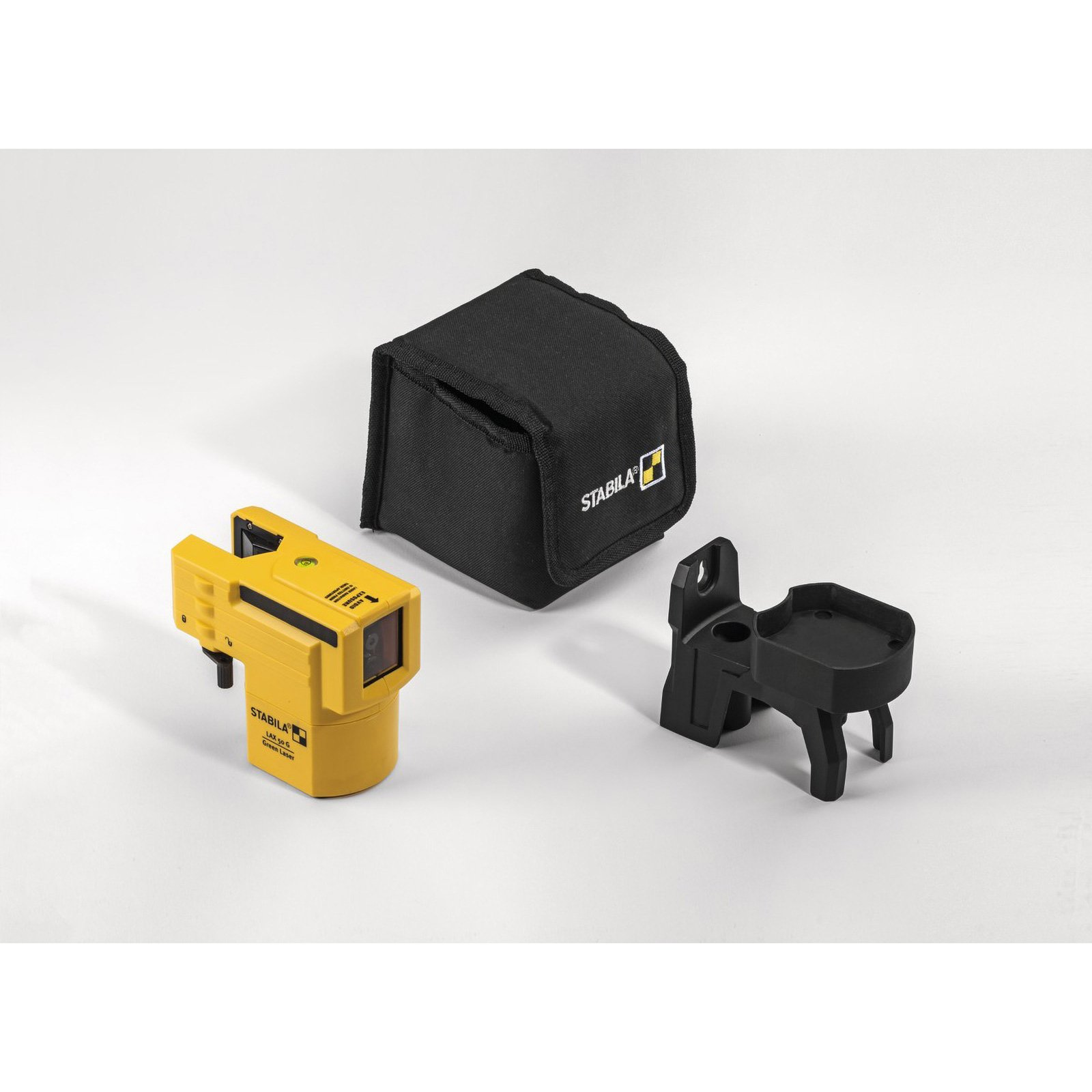 Żółto-czarny poziom laserowy z czarnym etui i czarnym stojakiem na białym tle.