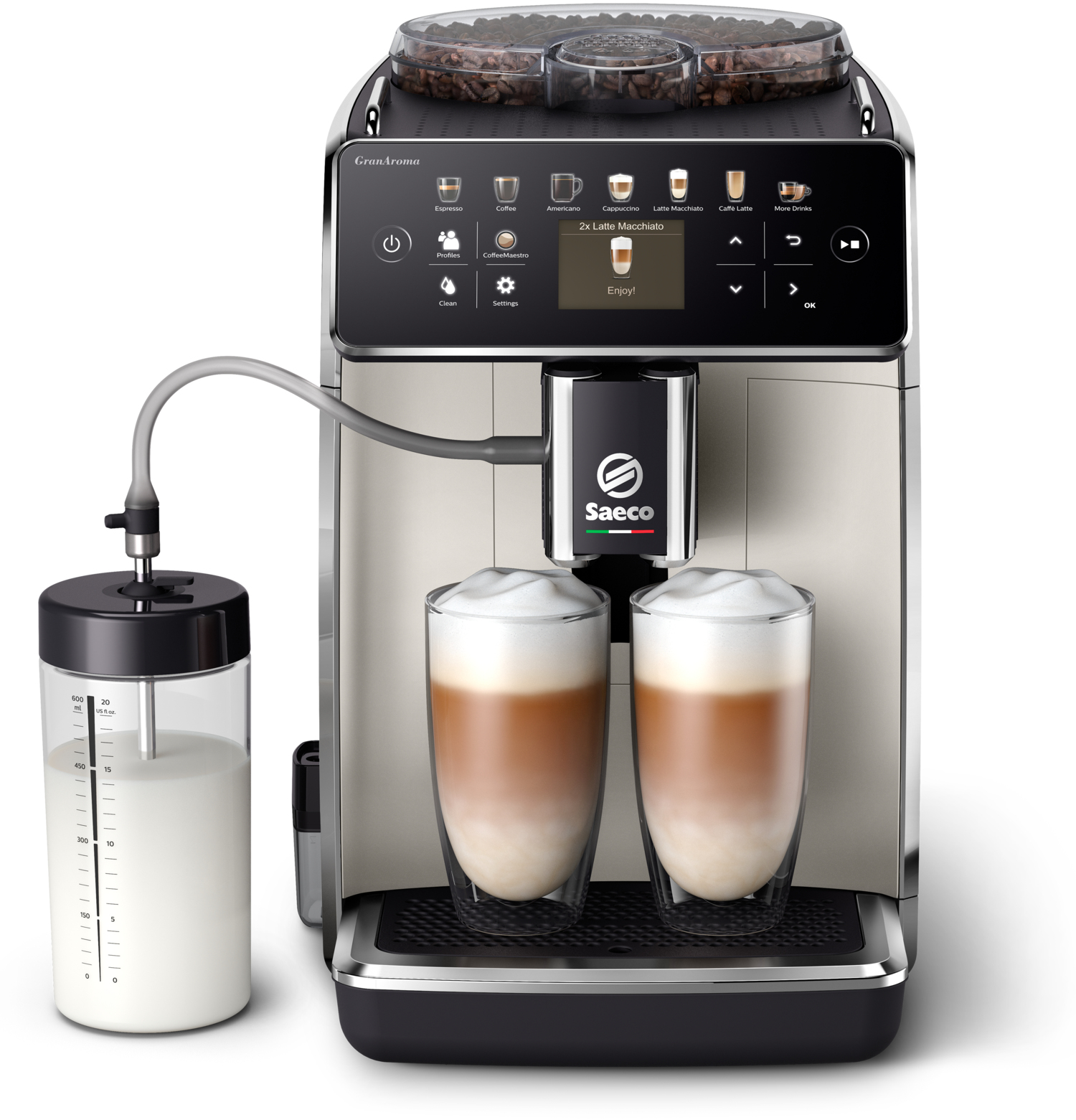 Macchina da caffè con due bicchieri di latte macchiato, contenitore del latte e il logo del marchio Saeco.