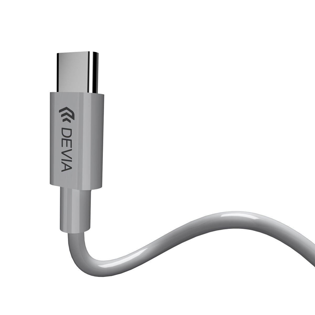 Un cavo USB-C grigio con un connettore DEVIA, isolato su sfondo bianco.