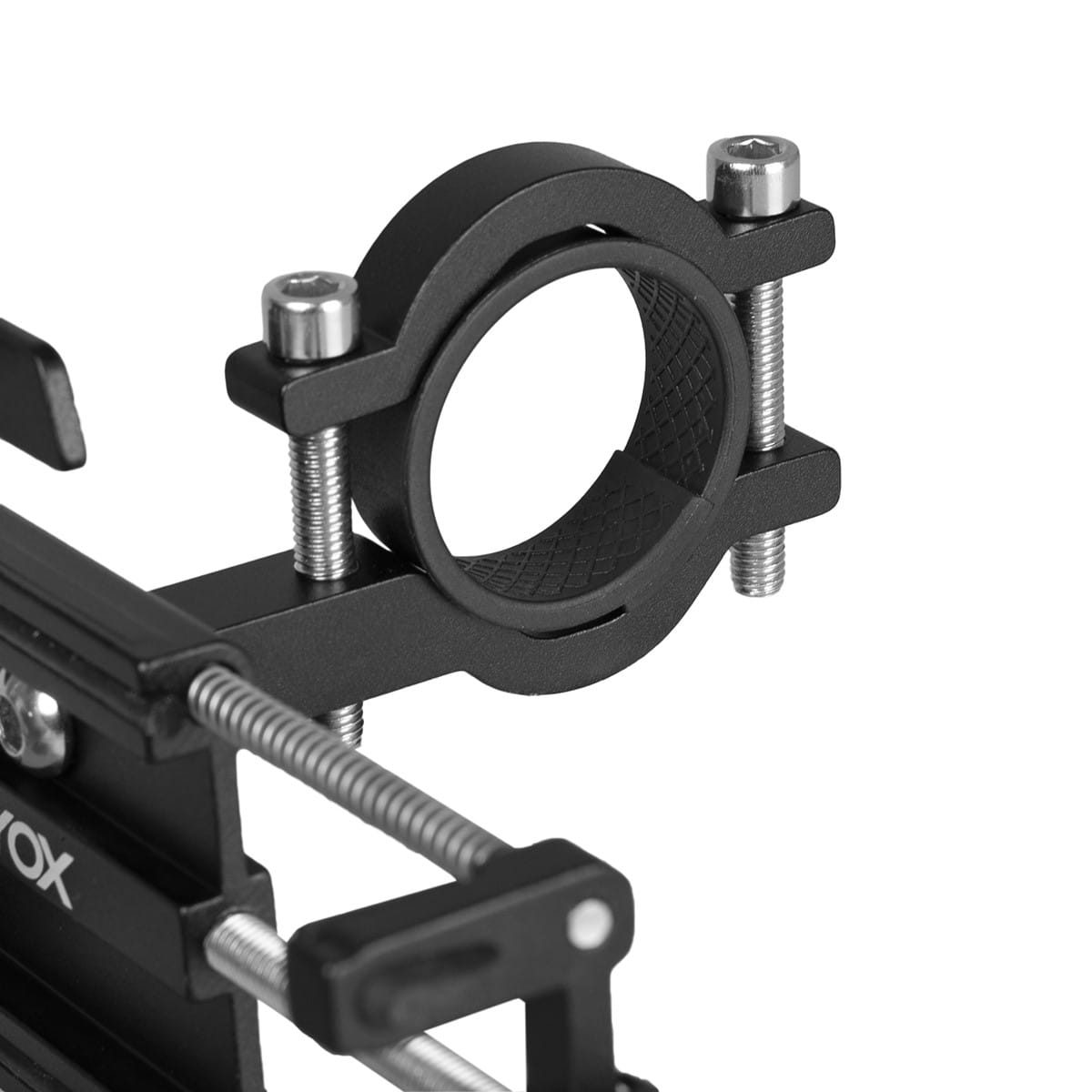 Czarny uchwyt na telefon do roweru; widoczny pierścień, śruby i rama.