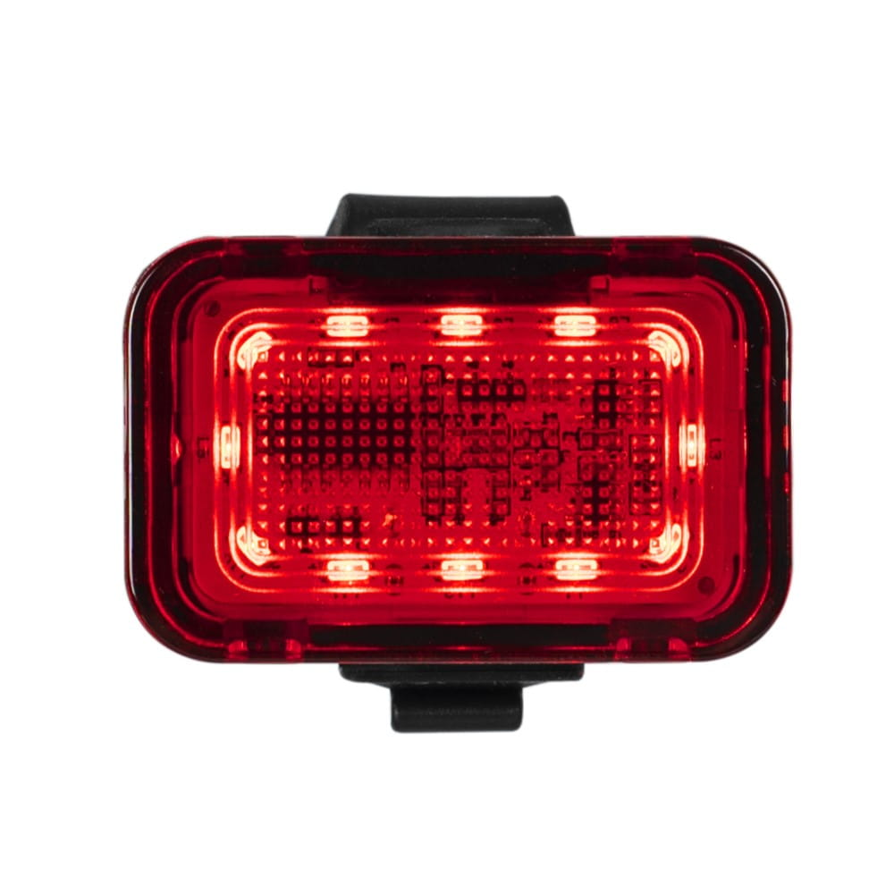 Czerwone światło rowerowe z siatką małych świateł, zamontowane na czarnym pasku.