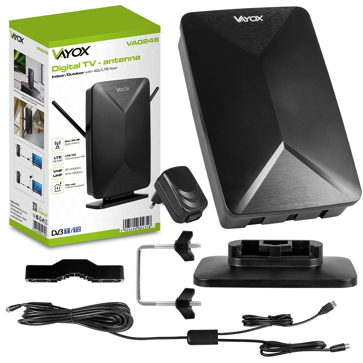 Antena telewizji cyfrowej, pudełko, zasilacz i akcesoria na białym tle.