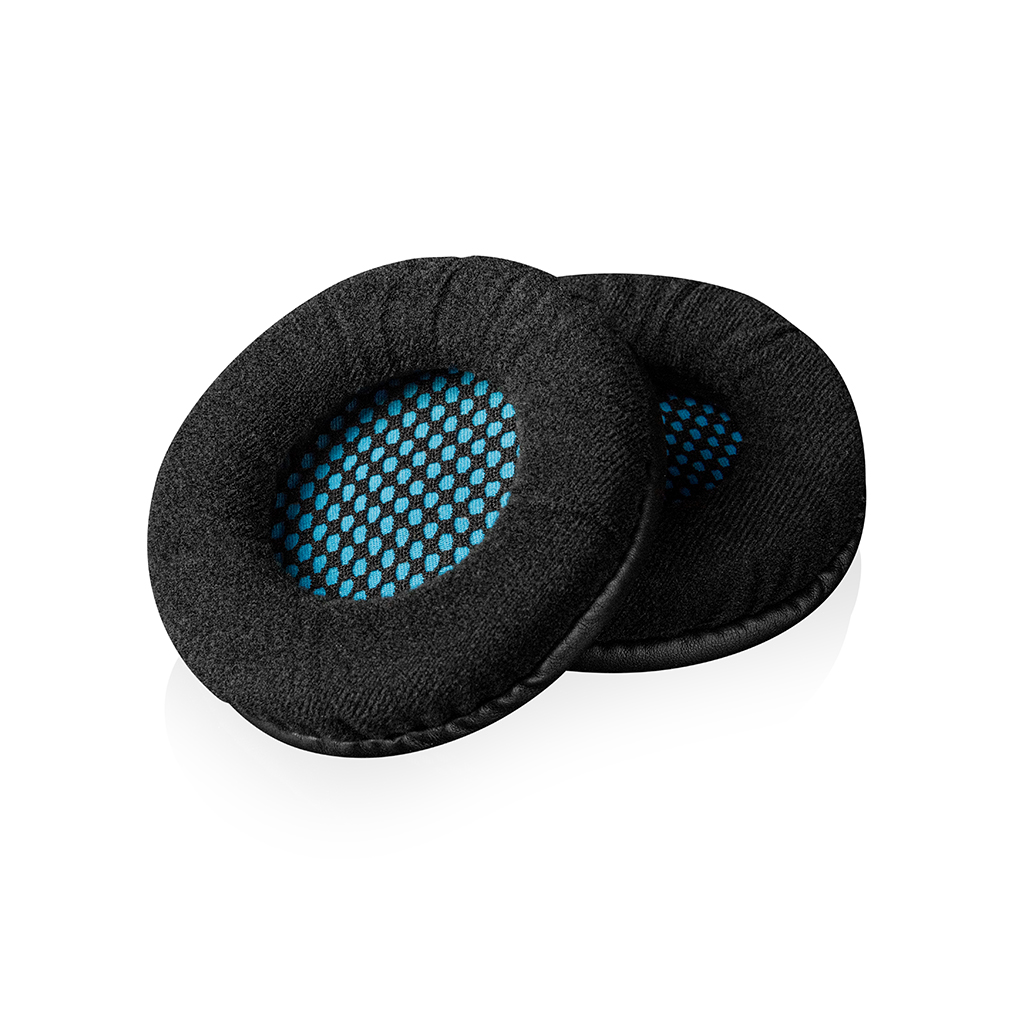 Dwie czarne nauszniki z niebieskim siatkowym środkiem, białe tło.