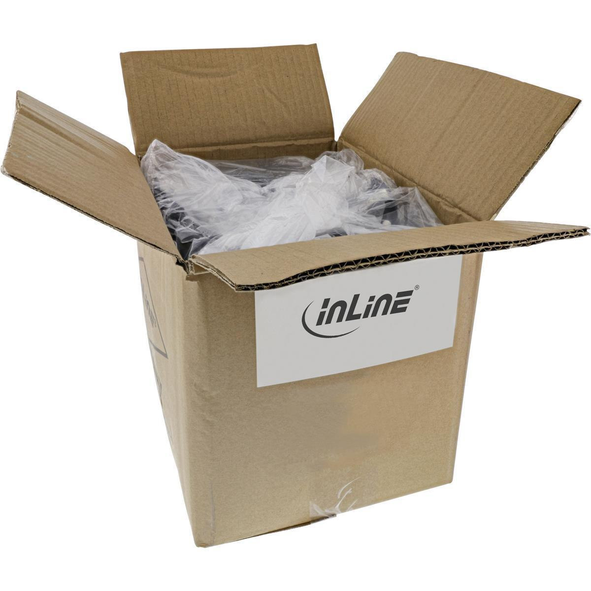 Boîte en carton ouverte contenant des articles emballés dans du plastique sur fond blanc.