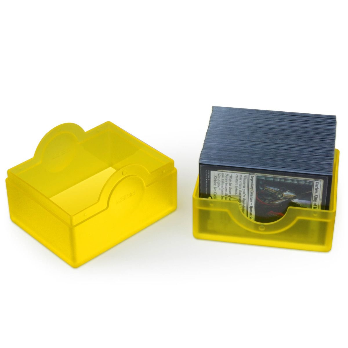 Zwei gelbe Prism-Kartenaufbewahrungsboxen, eine offen und eine geschlossen, mit einem Stapel Karten in der offenen Box.