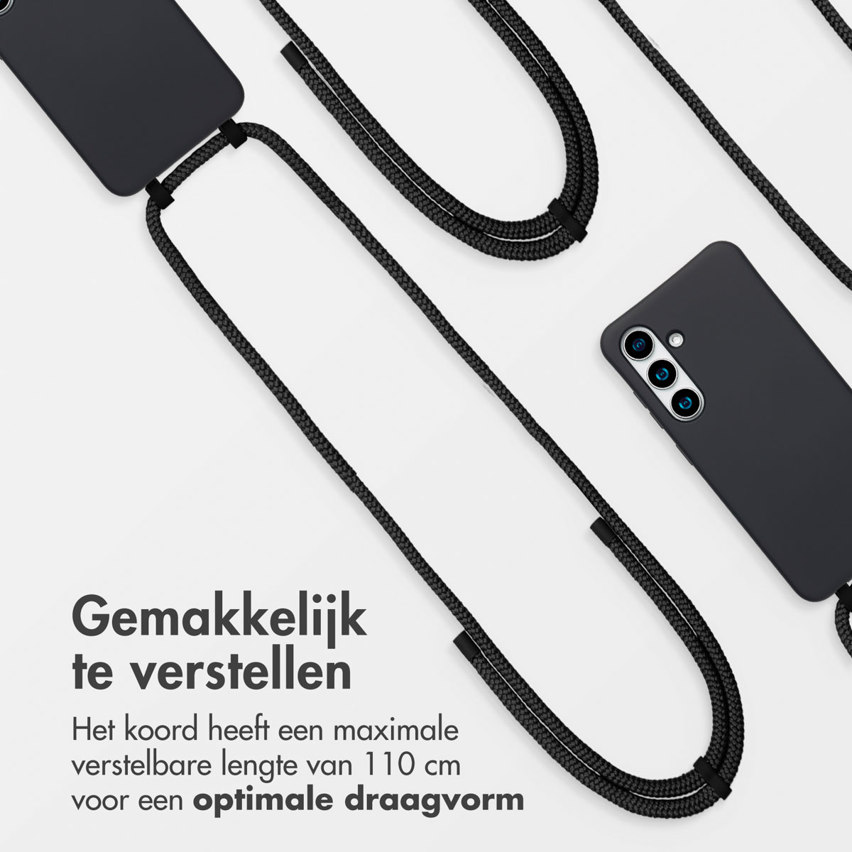 Twee telefoons met zwarte hoesjes en een zwart koord. Het koord is verstelbaar.