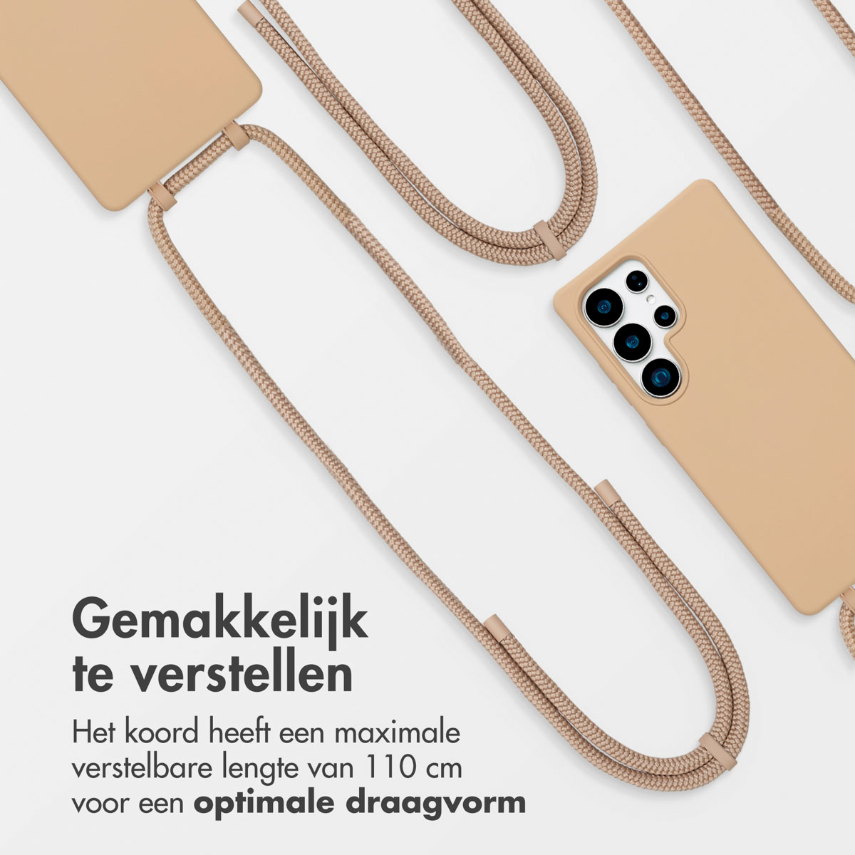 Coque et cordon beige. Texte : Facile à ajuster. Cordon de 110cm pour un port optimal.