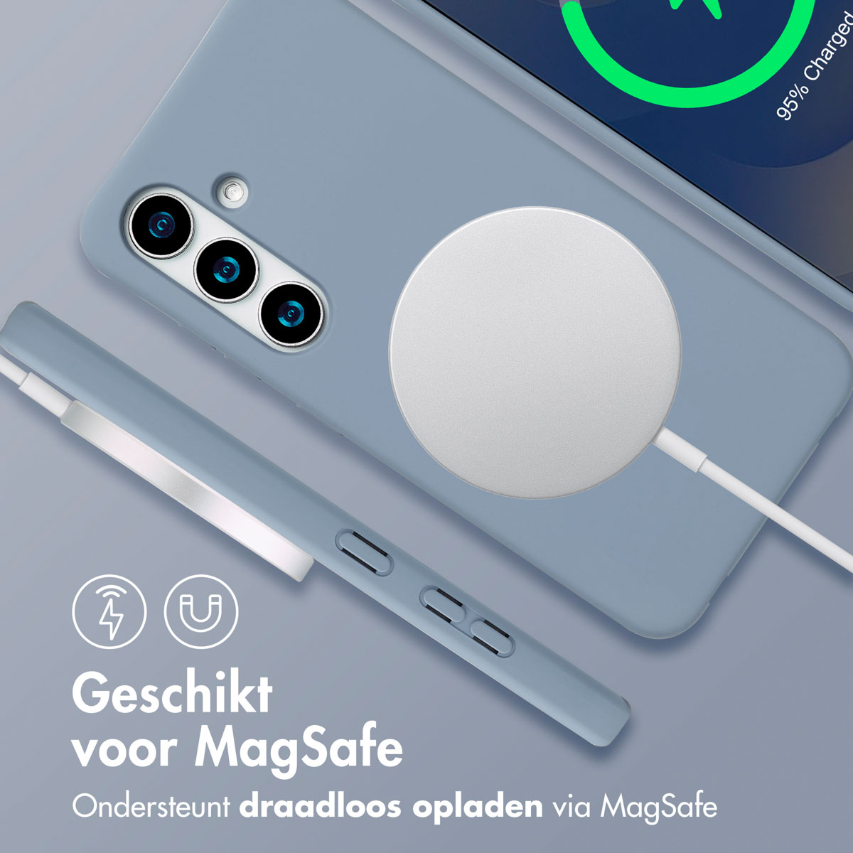 Blauwe telefoonhoes met oplader. Een telefoon met 95% lading is zichtbaar.