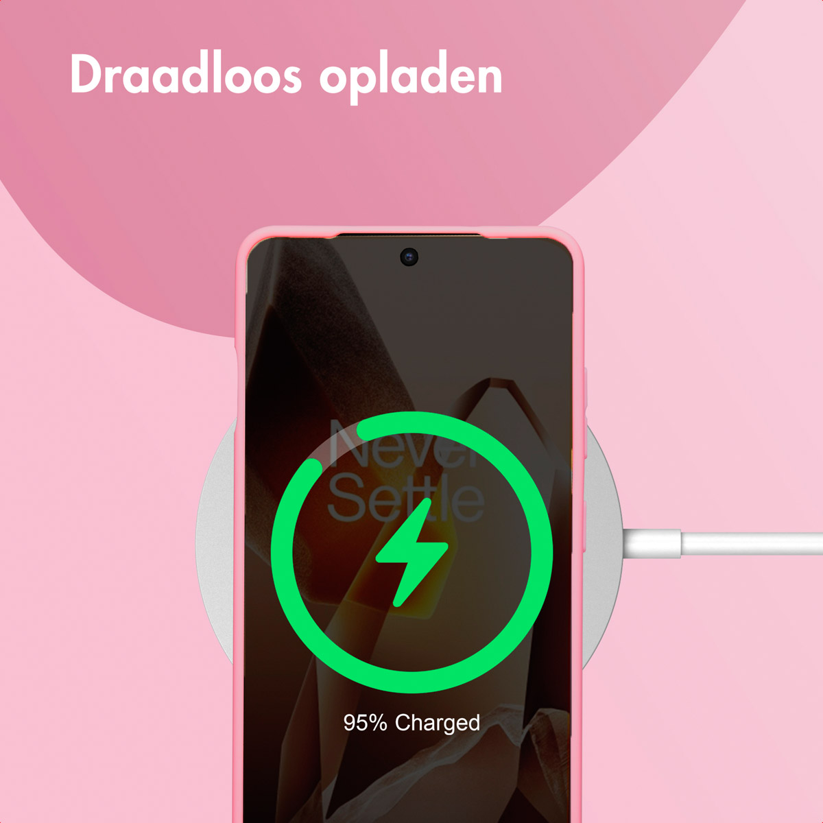 Telefoon draadloos opladen, groen bliksempictogram, 95% opgeladen.