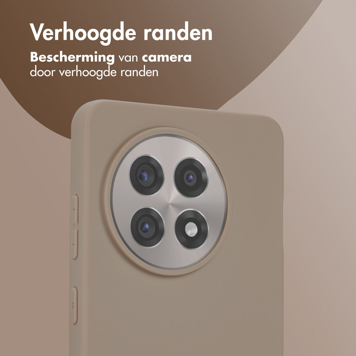 Close-up van een beige telefoonhoesje met cameralenzen. De hoes heeft verhoogde randen.