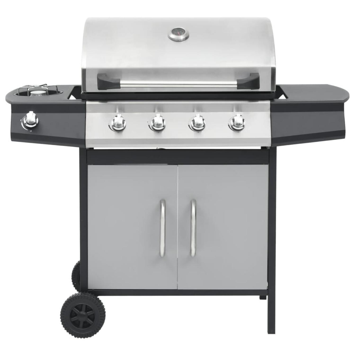 Gasgrill für den Außenbereich, Edelstahl, schwarze Akzente, grauer Schrank mit Türen, auf weißem Hintergrund.