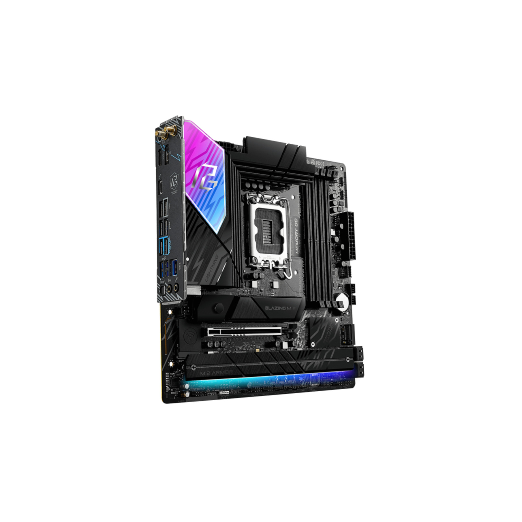 Widok z boku czarnej płyty głównej z kolorowymi akcentami. Zawiera różne porty i komponenty.