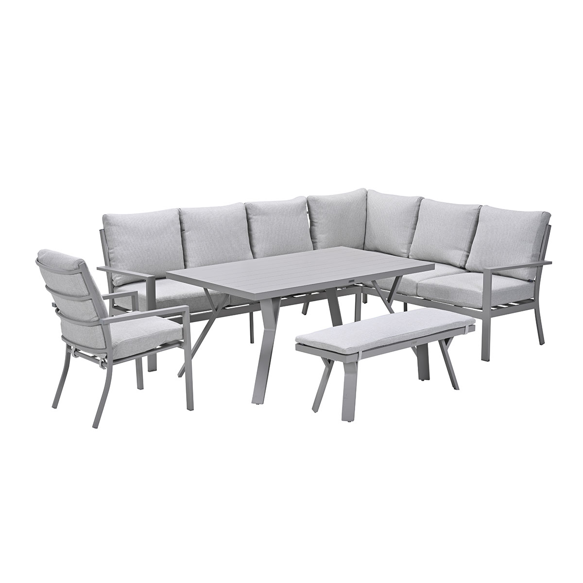 Ensemble de meubles d'extérieur : canapé sectionnel gris, table, banc et chaise sur fond blanc.
