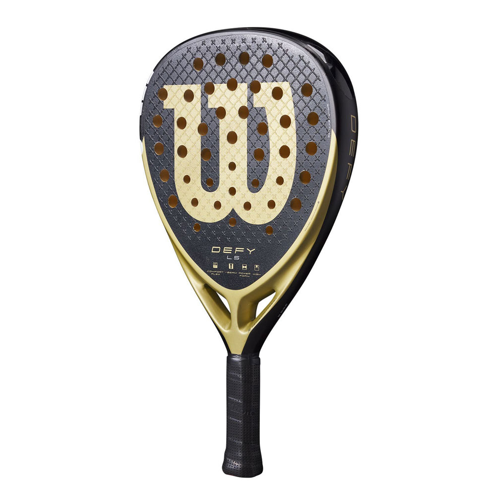 Pala de pádel Wilson Defy negra y dorada con mango negro. Logotipo W dorado y texto.