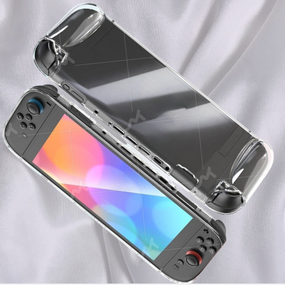 Przenośna konsola do gier z przezroczystym etui. Kolorowy obraz.