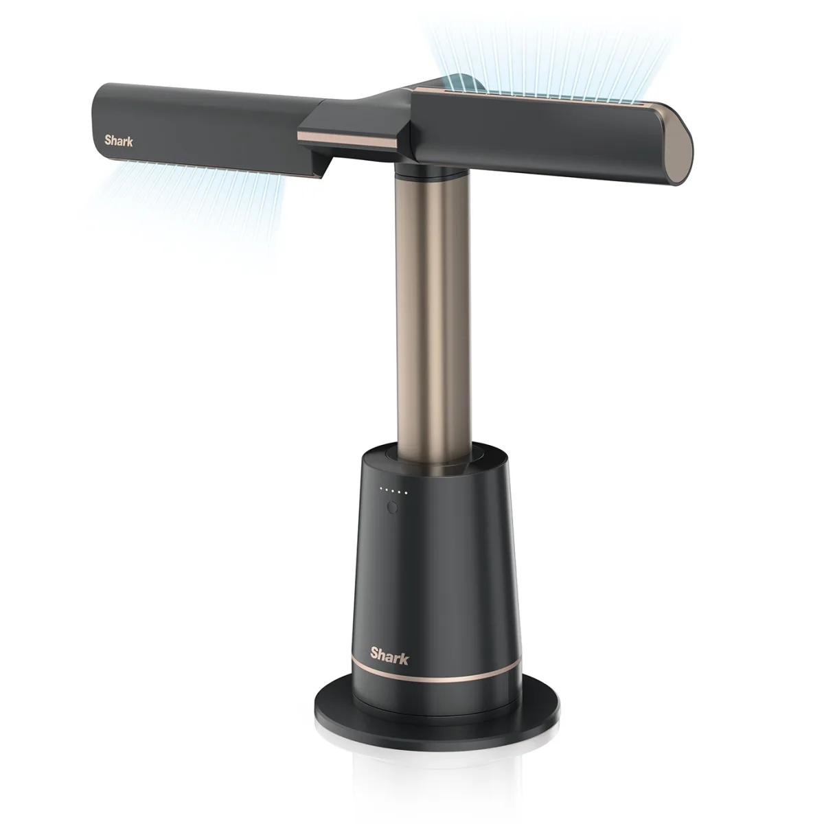 Czarny i złoty wentylator z wysokim stojakiem. Ma okrągłą podstawę i widoczną markę 'Shark'.