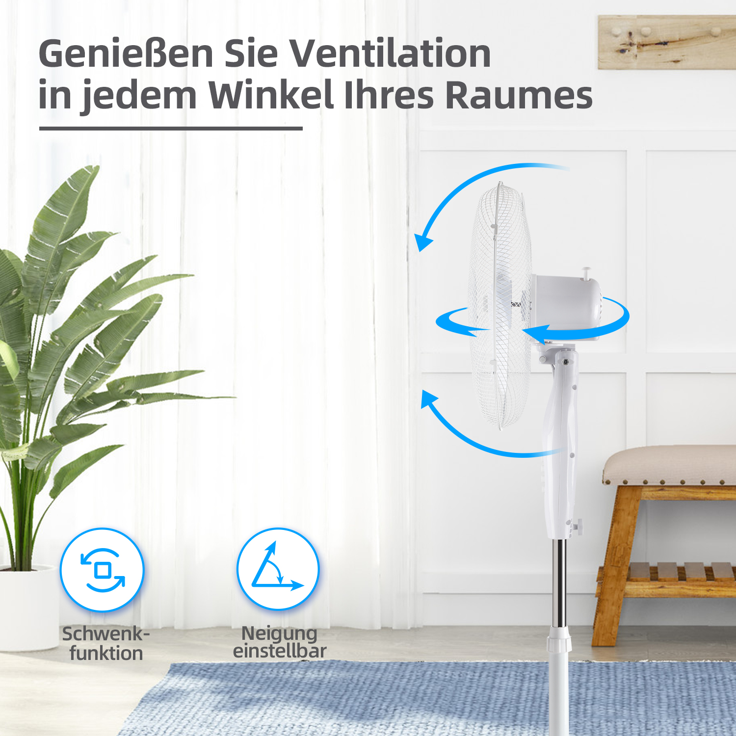 Ein weißer Ventilator mit einstellbarer Neigung und Oszillationsfunktion in einem Raum.