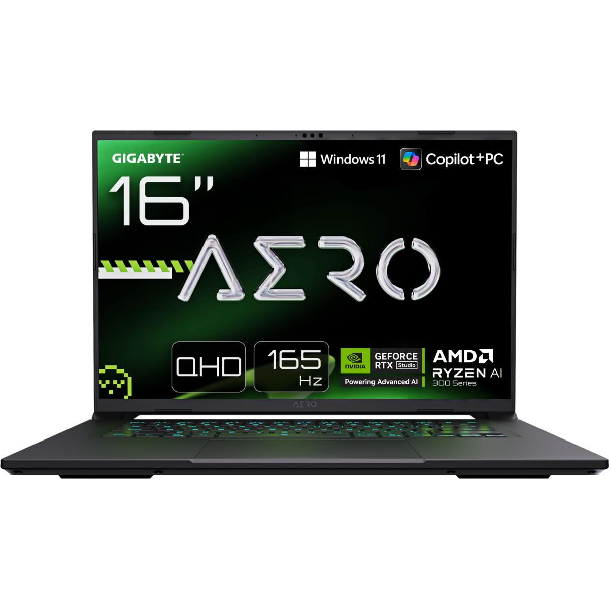 Laptop auf weißer Oberfläche. Er hat eine grüne Tastatur und einen schwarzen Bildschirm. Der Bildschirm zeigt Text.
