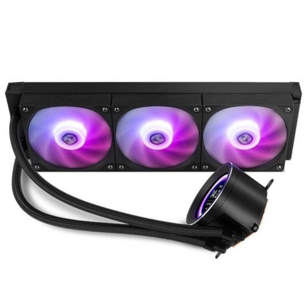 PC-waterkoeler met drie ventilatoren. Ventilatoren hebben paars licht. Een scherm toont de tijd.