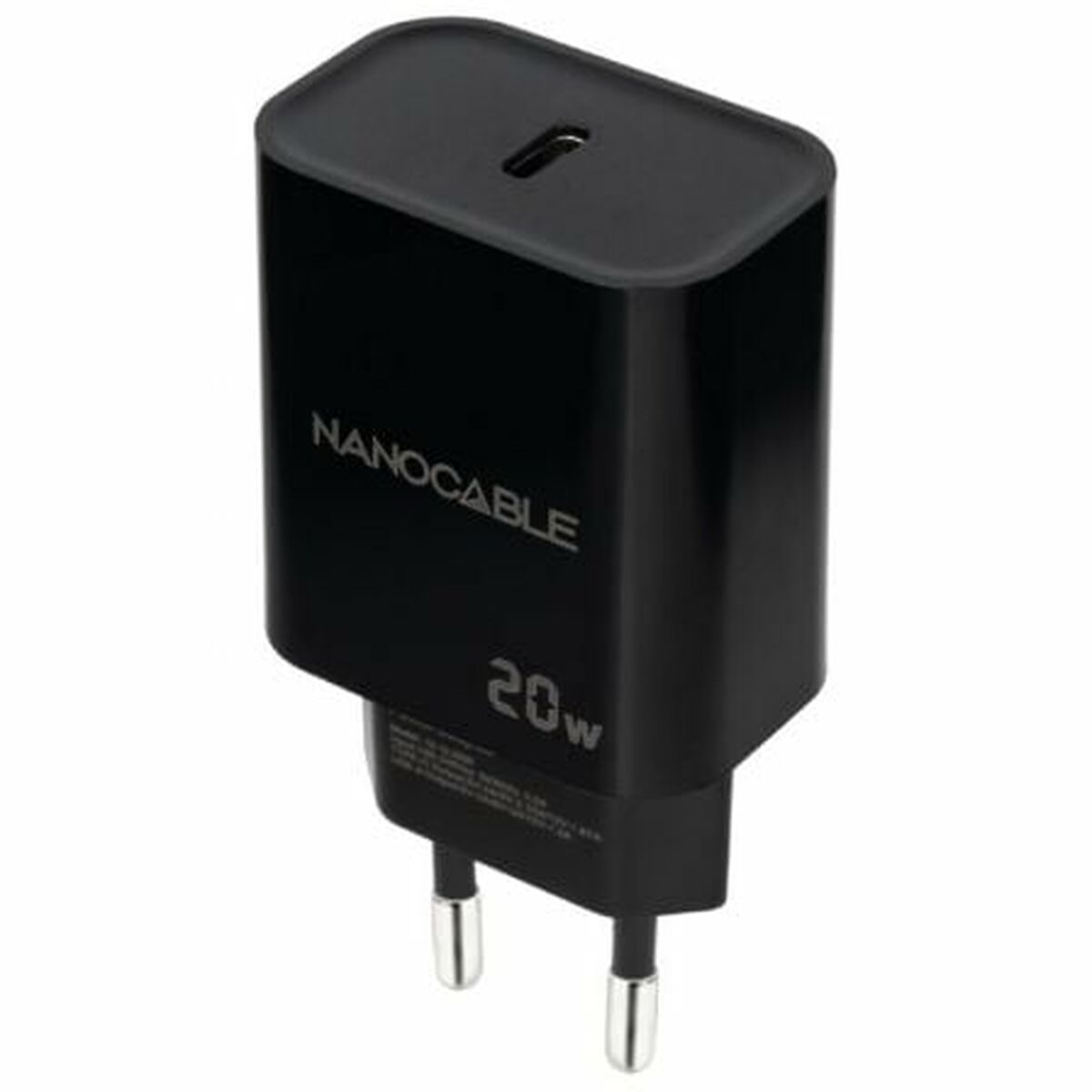 Schwarzes Nanocable 20W Ladegerät. Es hat einen USB-C-Anschluss und zwei Metallstifte.