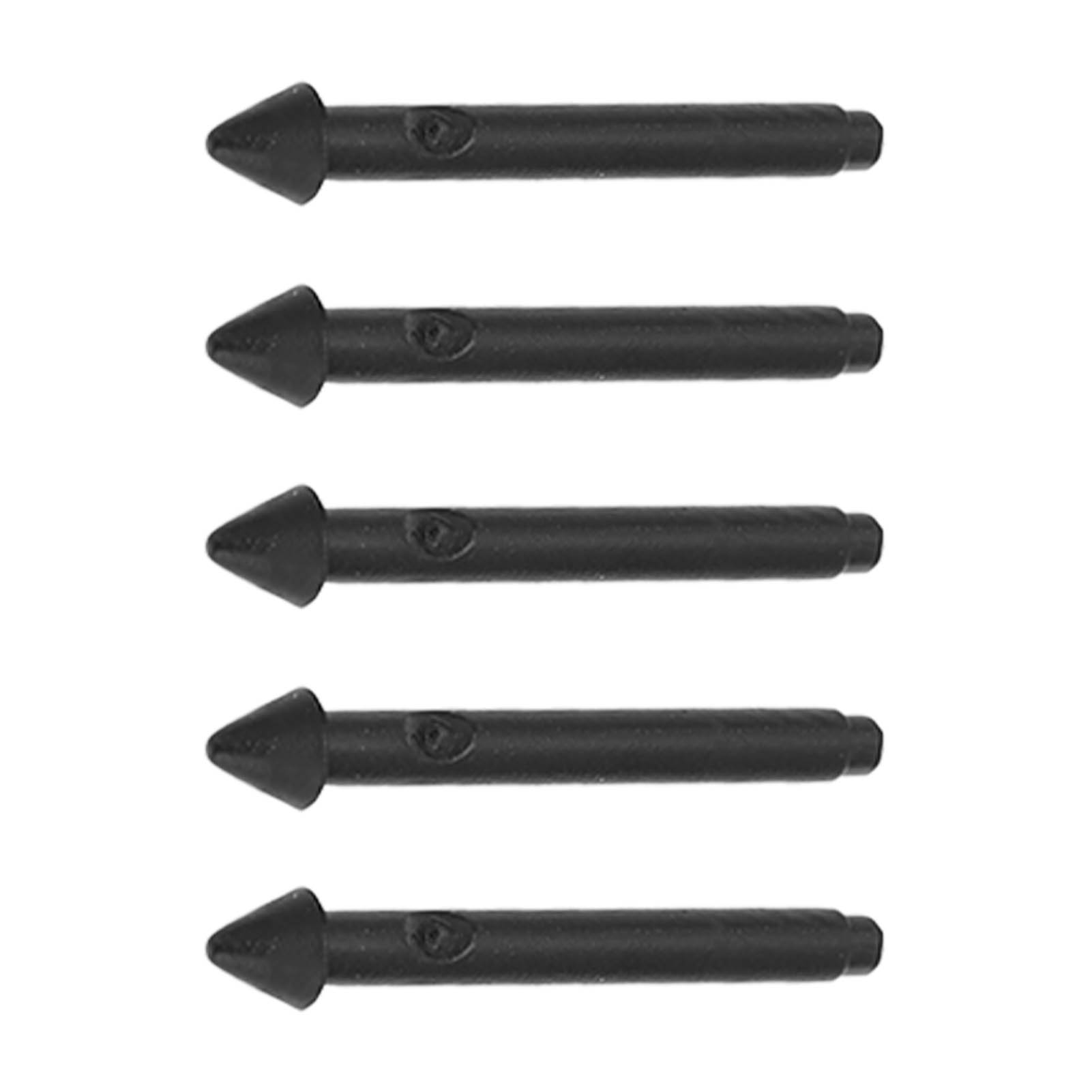 Fünf schwarze Stiftspitzen. Sie sind konisch geformt und haben ein kleines Loch.