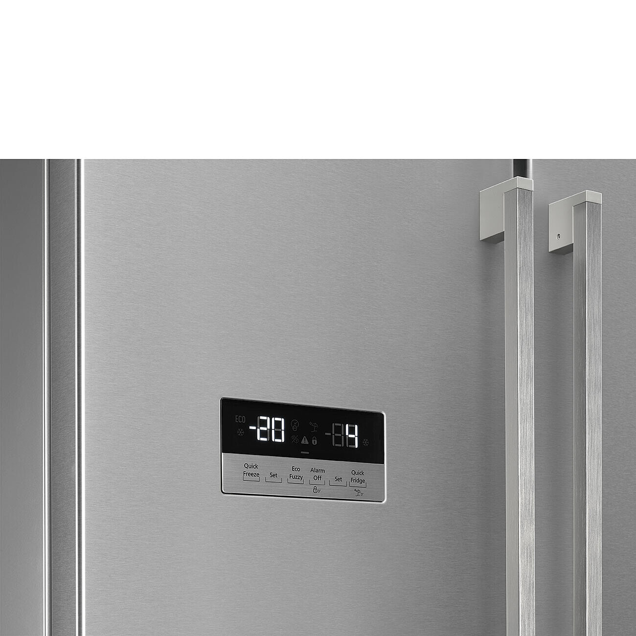 Porta frigorifero in acciaio inox con display digitale -20 e -88, e impostazioni.