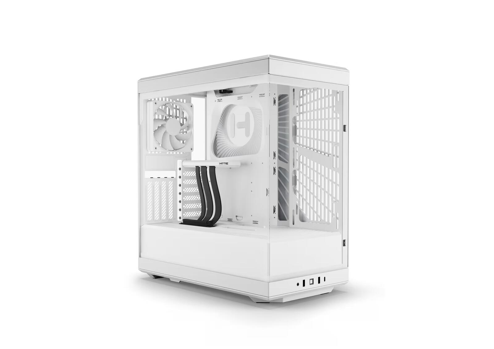 Case per computer bianco con pannello laterale aperto, che mostra i componenti interni. Su sfondo bianco.