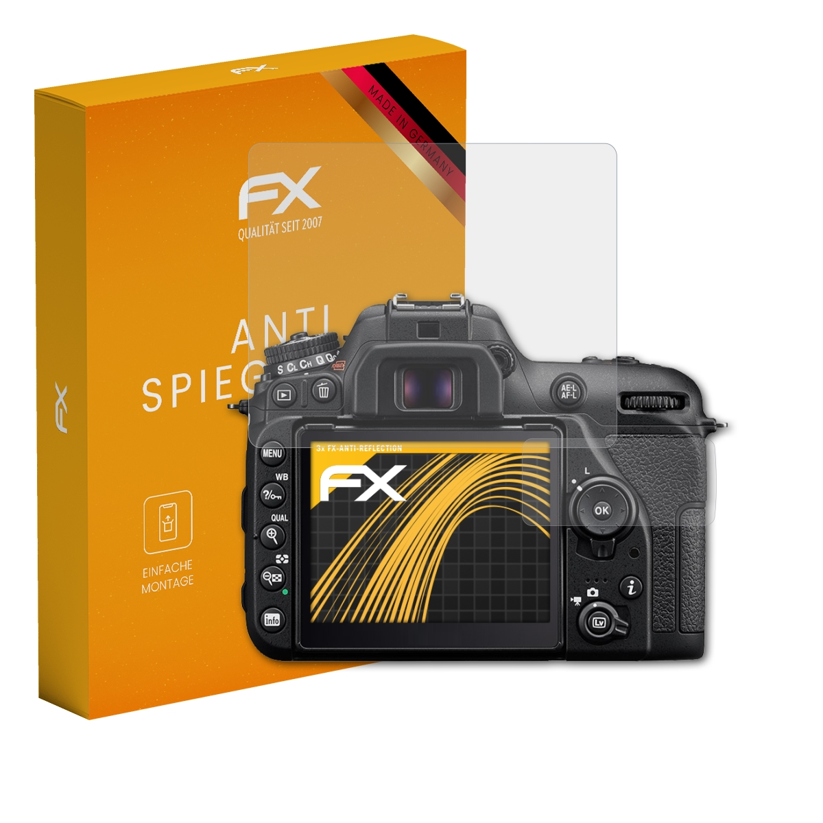 Ein Kameraschutz, eine Schachtel. Die Kamera hat ein FX-Branding auf dem Bildschirm.