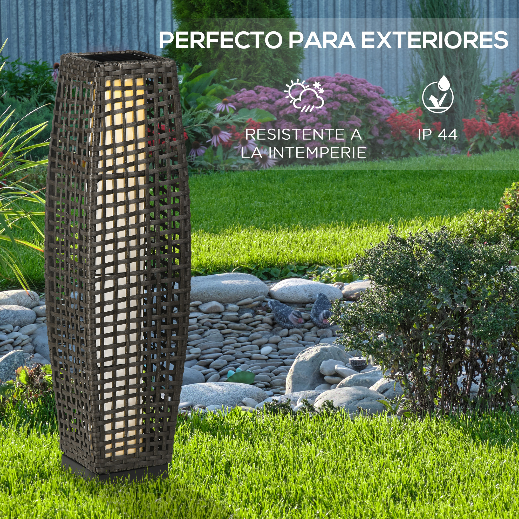 Lámpara exterior con diseño tejido. El texto dice que es perfecta para exteriores y resistente a la intemperie.