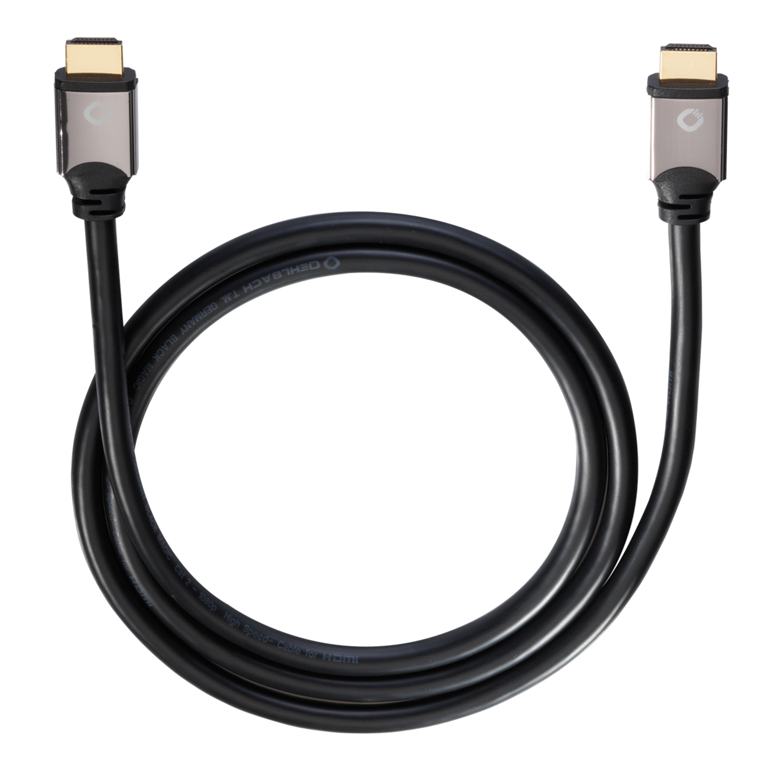 Ein schwarzes HDMI-Kabel, aufgerollt, mit silbernen und goldenen Steckern, beschriftet mit 'Oehlbach Black Magic'.