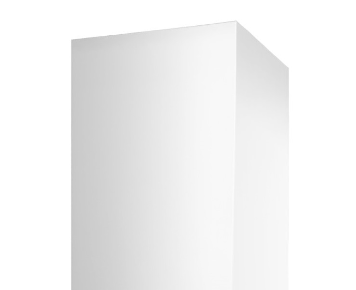 Weißer rechteckiger Aufbau, möglicherweise ein Pfeiler oder Architekturelement.