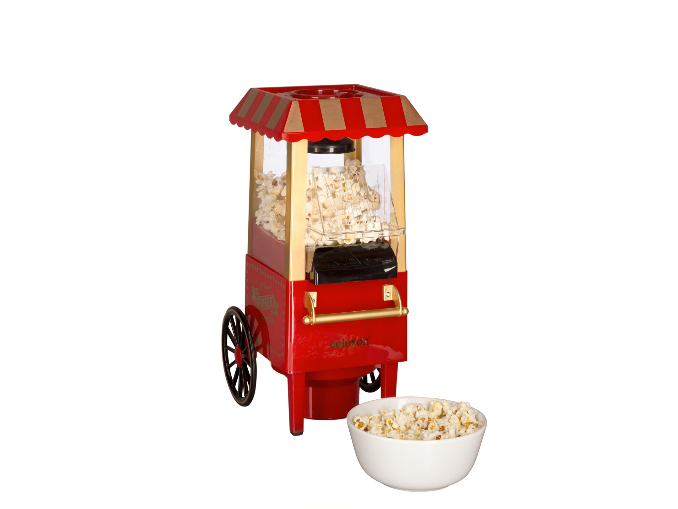 Rote Popcornmaschine mit Popcorn in einer Schüssel. Räder und ein gestreiftes Dach. Weißer Hintergrund.