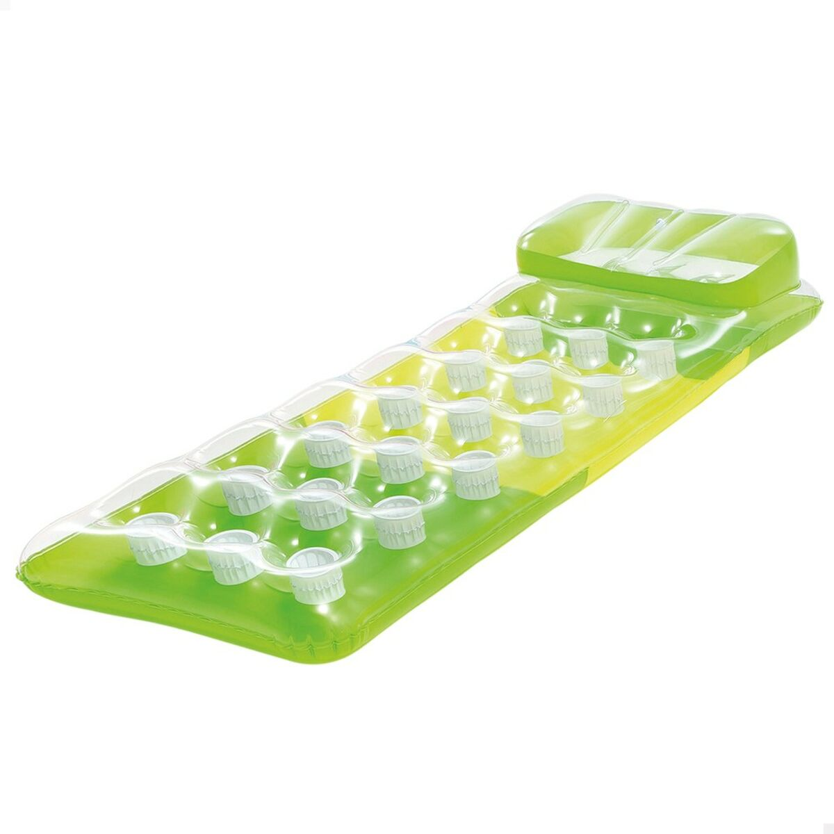 Grüner und gelber aufblasbarer Poolschwimmer mit weißen Bechern. Weißer Hintergrund.