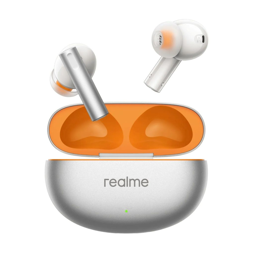 Auriculares y estuche de carga blancos con interior naranja. "realme" impreso en el estuche. Un auricular está fuera.