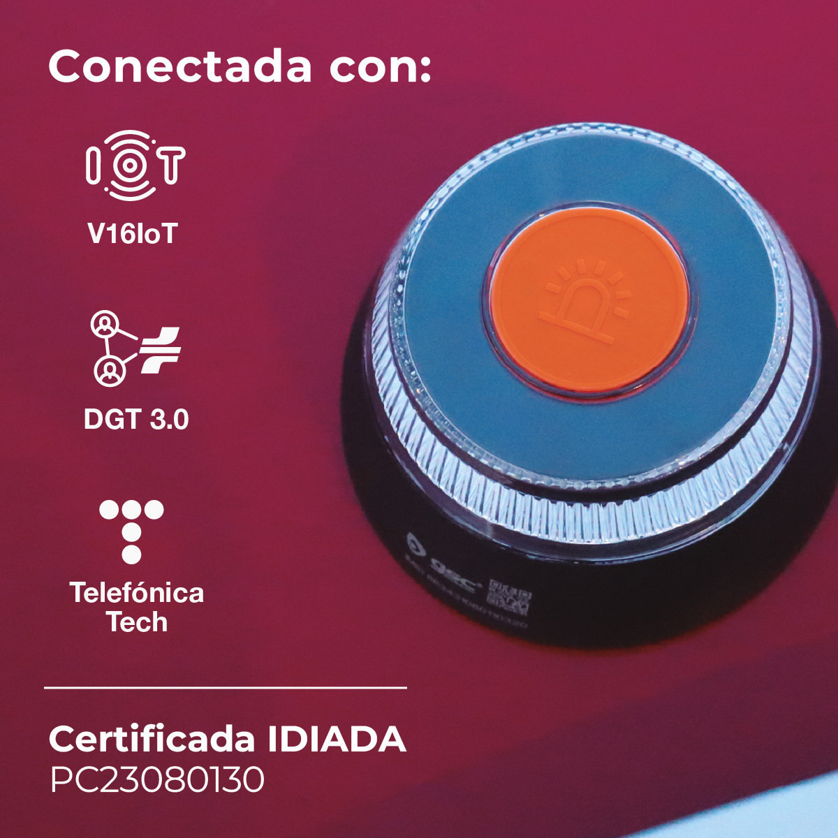 Primer plano de una luz de emergencia con una base gris y una parte superior naranja, que muestra iconos de conectividad.