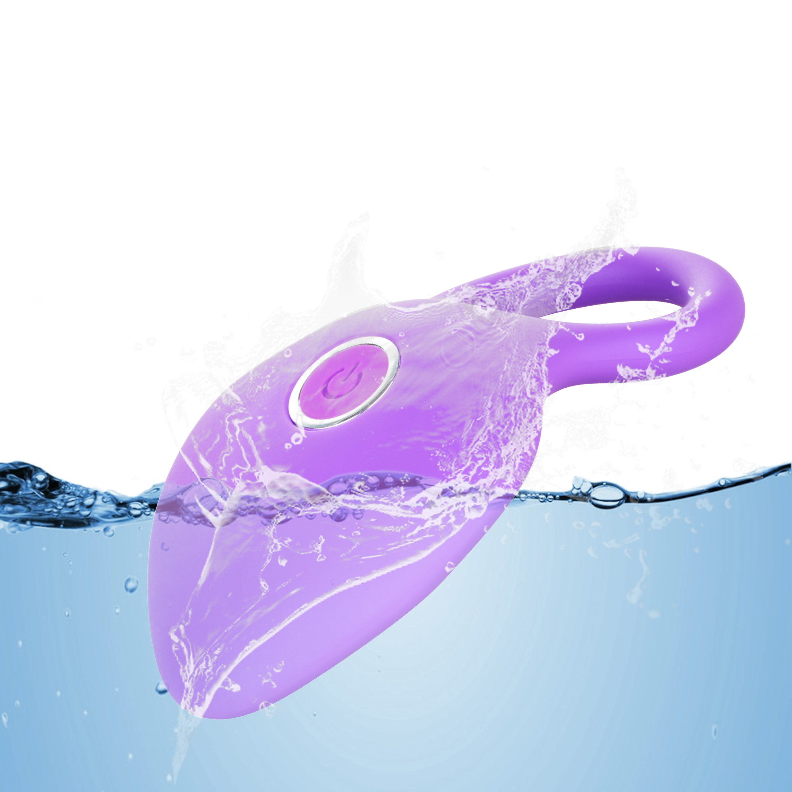 Juguete sexual morado sumergido en agua, con salpicaduras. Fondo blanco.