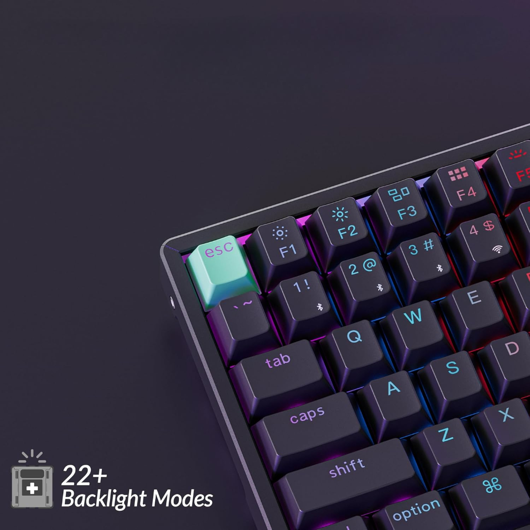 Klawiatura z czarnymi klawiszami i jasnozielonym klawiszem escape.