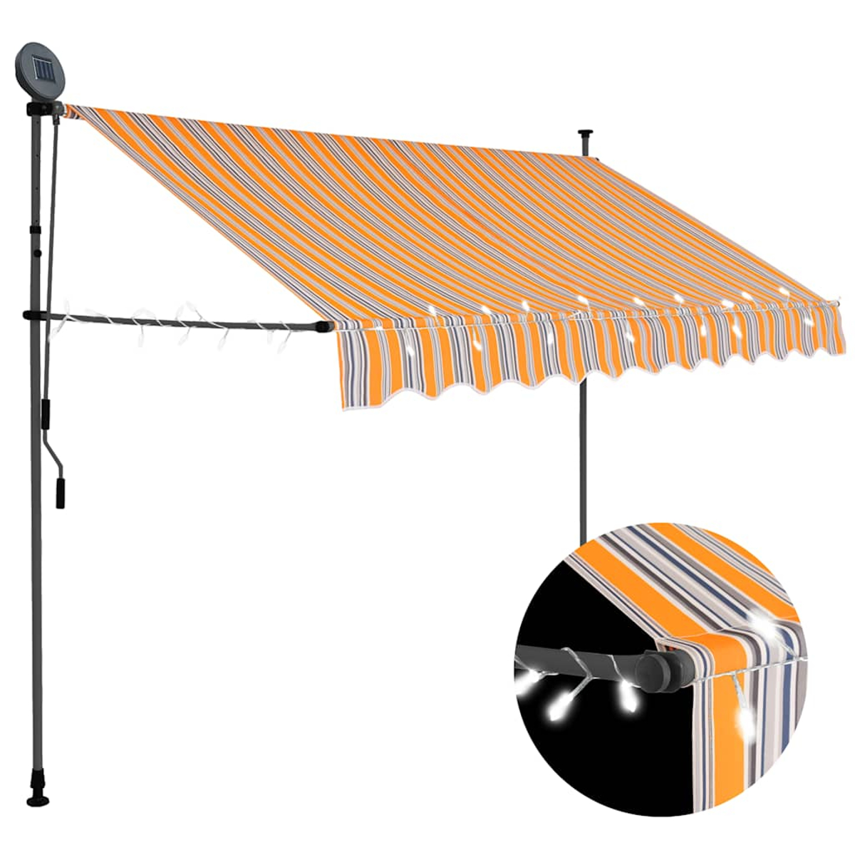 Orange-weiß gestreifte Markise mit Lichterketten. Weißer Hintergrund.